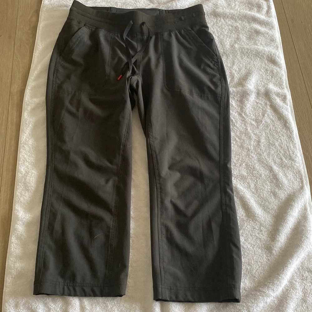 Title Nine crop athletic/ casual pants - S